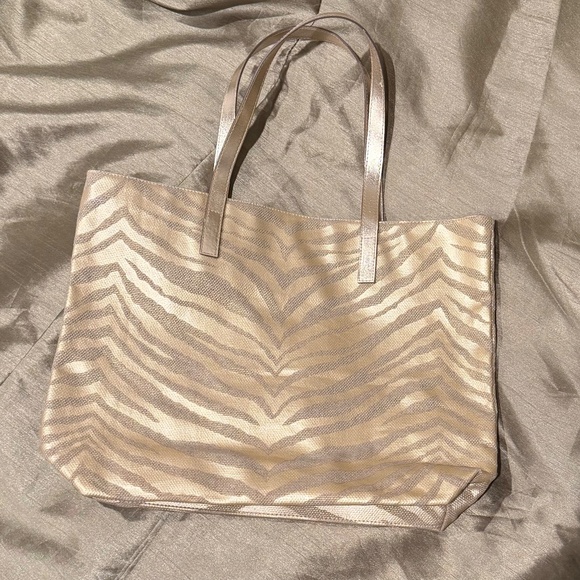 Michael Kors Canvas Beach Bag - Picture 2 of 3